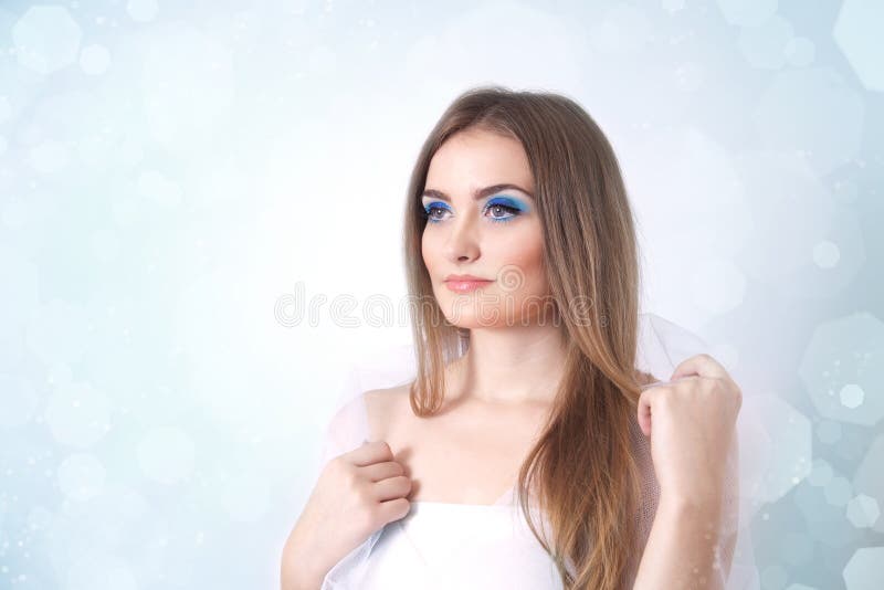 Zimy piękna młodej kobiety portret zdjęcia royalty free Zimy piękna młodej kobiety portret zdjęcia royalty free
