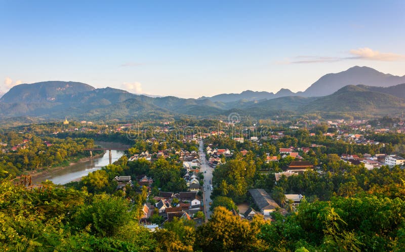 Zmierzch w Luang Prabang obrazy royalty free Zmierzch w Luang Prabang obrazy royalty free