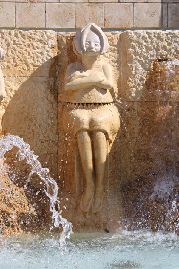 Zodiak aleje, fontanna Astrologiczni znaki, Jaffa Stary miasto, Tel Aviv fotografia royalty free Zodiak aleje, fontanna Astrologiczni znaki, Jaffa Stary miasto, Tel Aviv fotografia royalty free