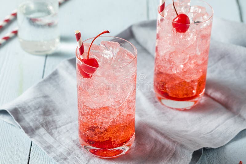 Zoet Verfrissend Cherry Cocktail Mocktail Stock Foto Image of versier