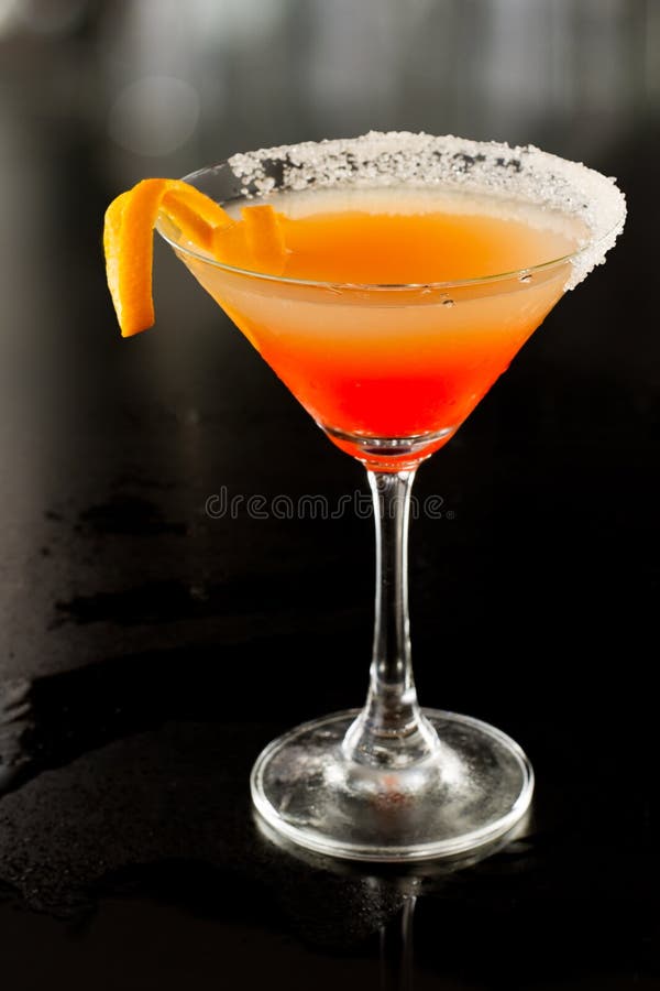 Zoete cocktail stock foto. Image of rood, kroeg, koude 30398398