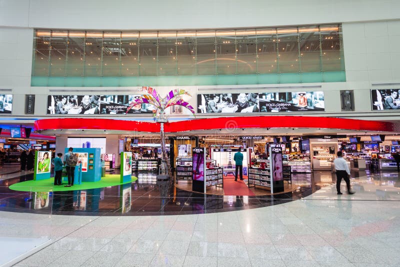 Zollfrei, Dubai International-Flughafen lizenzfreies stockfoto Zollfrei, Dubai International-Flughafen lizenzfreies stockfoto