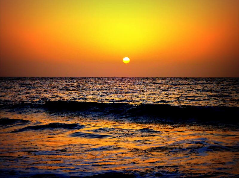 Zonsondergang op Malvan-Strand
