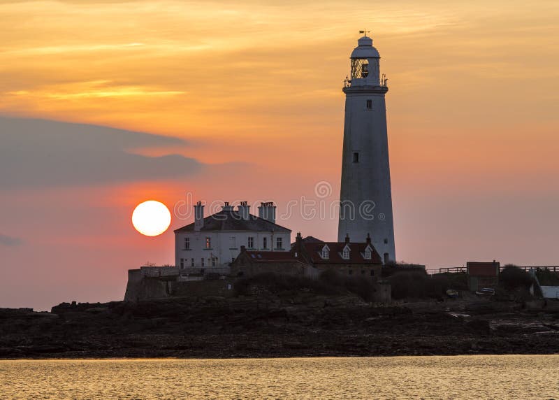 Sunrise at St Marys Lighthouse, Whitey Bay, Tyneside, England, UK. Sunrise at St Marys Lighthouse, Whitey Bay, Tyneside, England, UK.