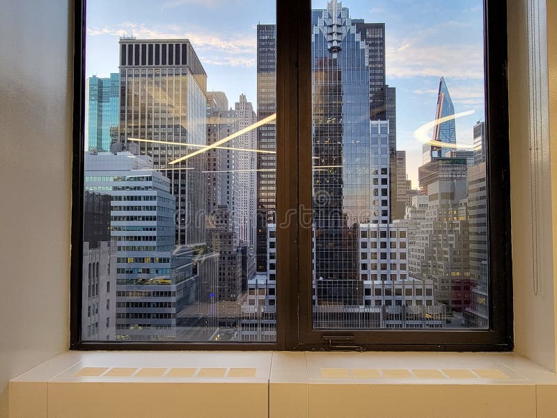 Truy cập hình ảnh Hình nền Zoom văn phòng cửa sổ để tạo cảm giác chất lượng cao cho buổi họp của bạn. Với các hình nền Zoom đầy đủ và các cửa sổ tùy chọn, bạn có thể tạo ra các buổi họp chất lượng cao với một môi trường làm việc chuyên nghiệp và hiệu quả.