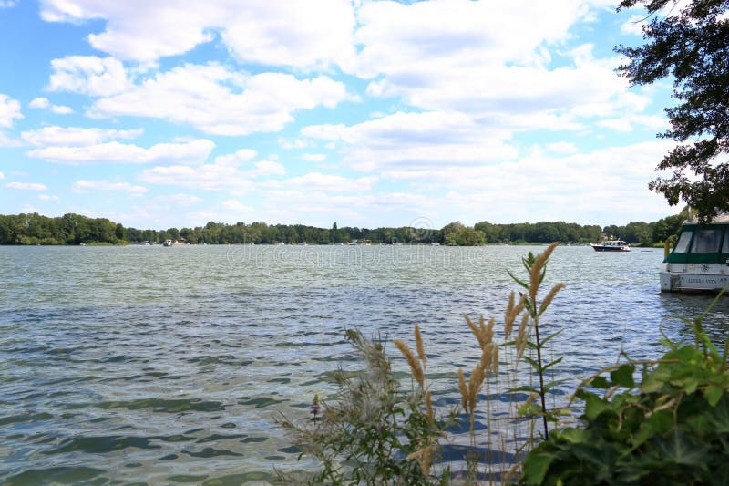 Zrelaksowany zgiełk i huk na glindowerze. Zrelaksowany zgiełk i huk na lodowcu zobacz glindow werderhavel w niemcy