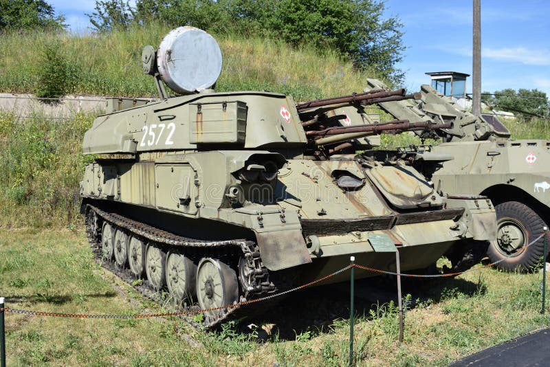 ZSU-23-4 ` Shylka `一轻地装甲苏联自走,雷达被引导的防空武器系统SPAAG 免版税库存图片 ZSU-23-4 ` Shylka `一轻地装甲苏联自走,雷达被引导的防空武器系统SPAAG 免版税库存图片