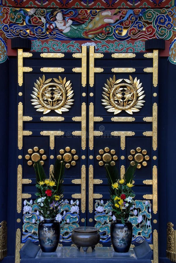 Zuihoden mauzoleumu drzwi