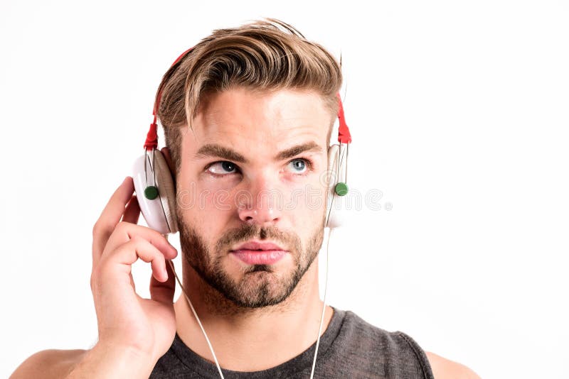 Zuiver geluid Moderne Oortelefoons Inspirerend muziekconcept Mensen knap ongeschoren hipster het luisteren lied dat hoofdtelefoon stock afbeelding Zuiver geluid Moderne Oortelefoons Inspirerend muziekconcept Mensen knap ongeschoren hipster het luisteren lied dat hoofdtelefoon stock afbeelding