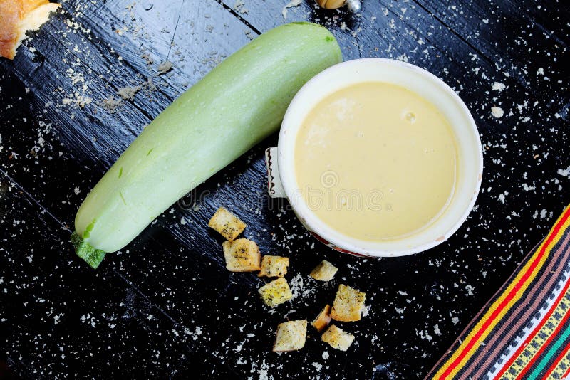 Zuppa di zucca fotografia stock libera da diritti Zuppa di zucca fotografia stock libera da diritti