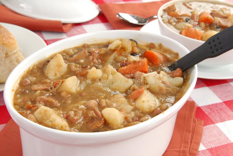 Zuppa o stufato di fagioli fotografie stock Zuppa o stufato di fagioli fotografie stock