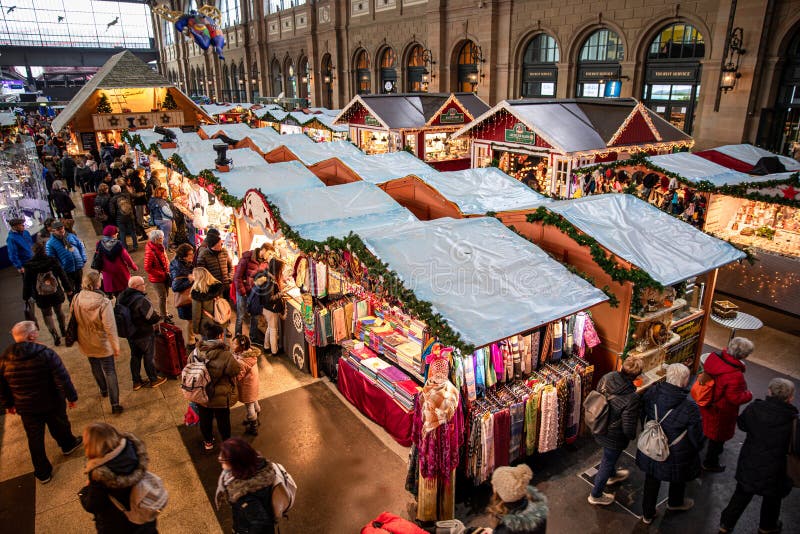thermometer Soepel Geboorteplaats Zurich, Switzerland - December 19, 2019: People Visiting Traditional Christmas Market on Zurich Main Train Station. Editorial Image - Image of lifestyle, december: 171578525 thermometer Soepel Geboorteplaats Zurich, Switzerland - December 19, 2019: People Visiting Traditional Christmas Market on Zurich Main Train Station. Editorial Image - Image of lifestyle, december: 171578525