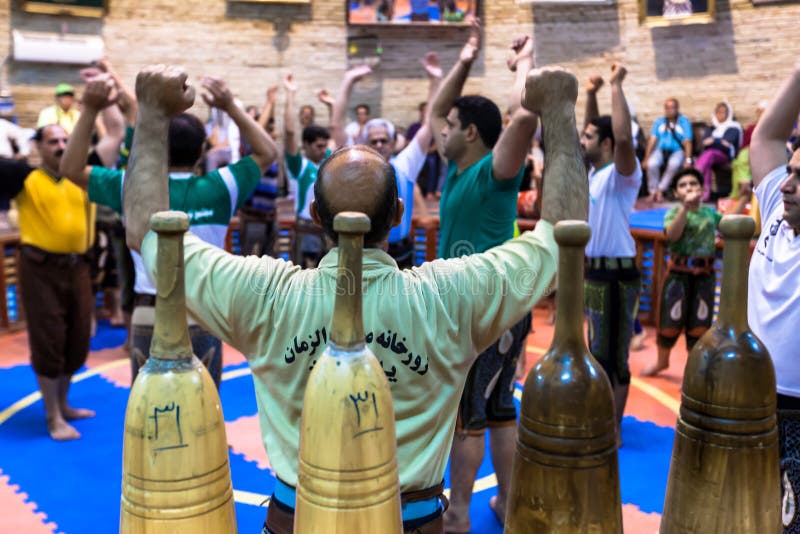 Zurkhaneh nell'Iran fotografie stock libere da diritti