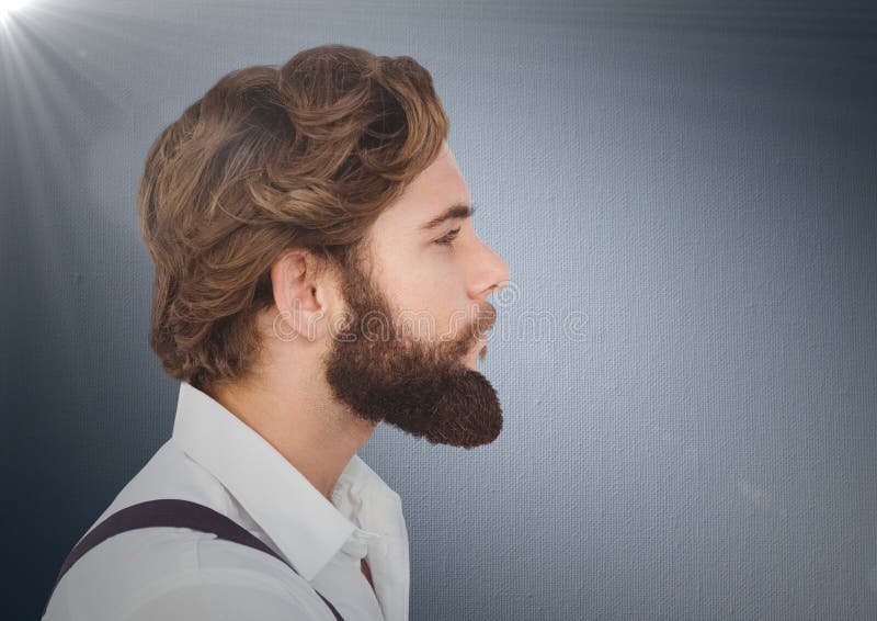 Zusammengesetztes Bild des Mannes mit Bart gegen Marinehintergrund mit Aufflackern