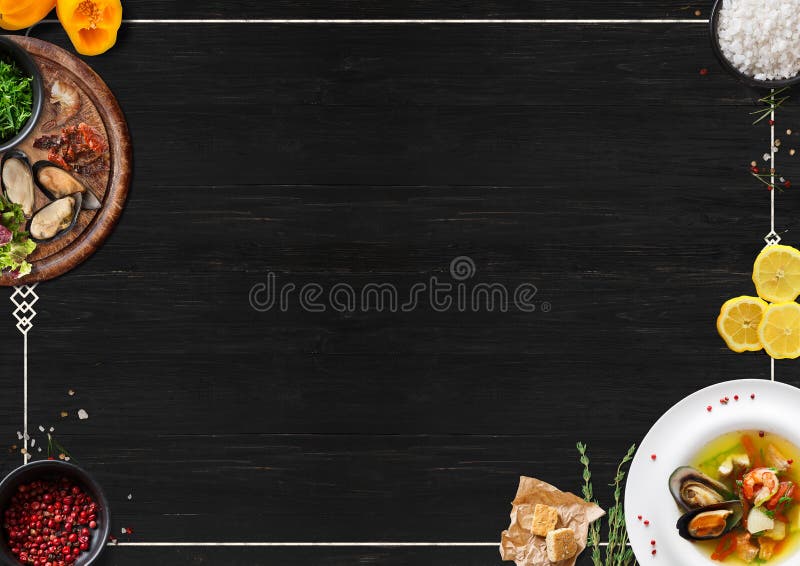 Zwart bord als model voor restaurantmenu stock afbeeldingen Zwart bord als model voor restaurantmenu stock afbeeldingen