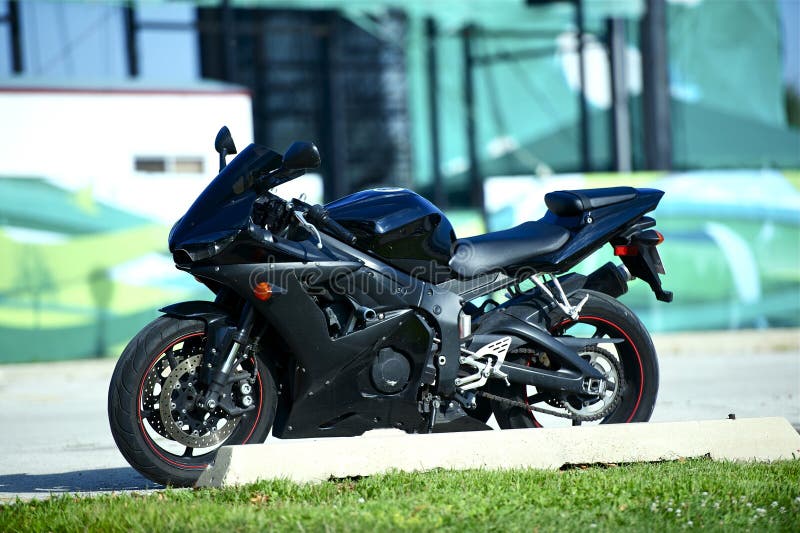Zwarte Sportbike stock afbeelding Zwarte Sportbike stock afbeelding