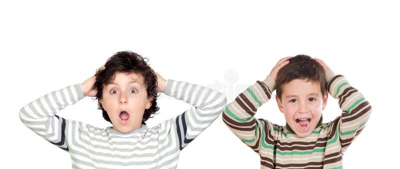 Zwei überraschte Jungen, die ihre Münder öffnen lizenzfreie stockfotos
