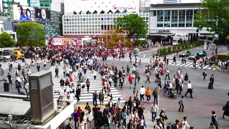 Zwolnione tempo Shibuya skrzyżowanie