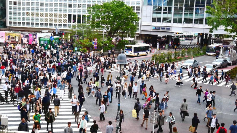 Zwolnione tempo Shibuya skrzyżowanie