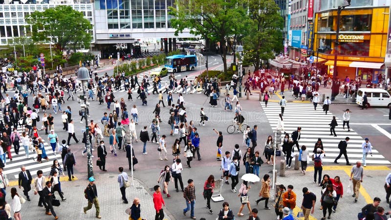 Zwolnione tempo Shibuya skrzyżowanie