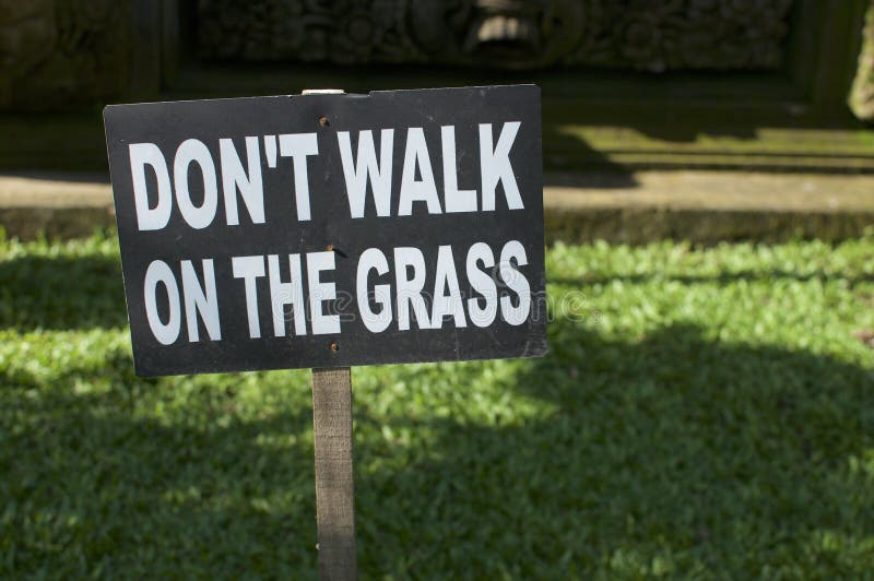 «no chodzi na trawy signage obrazy stock «no chodzi na trawy signage obrazy stock
