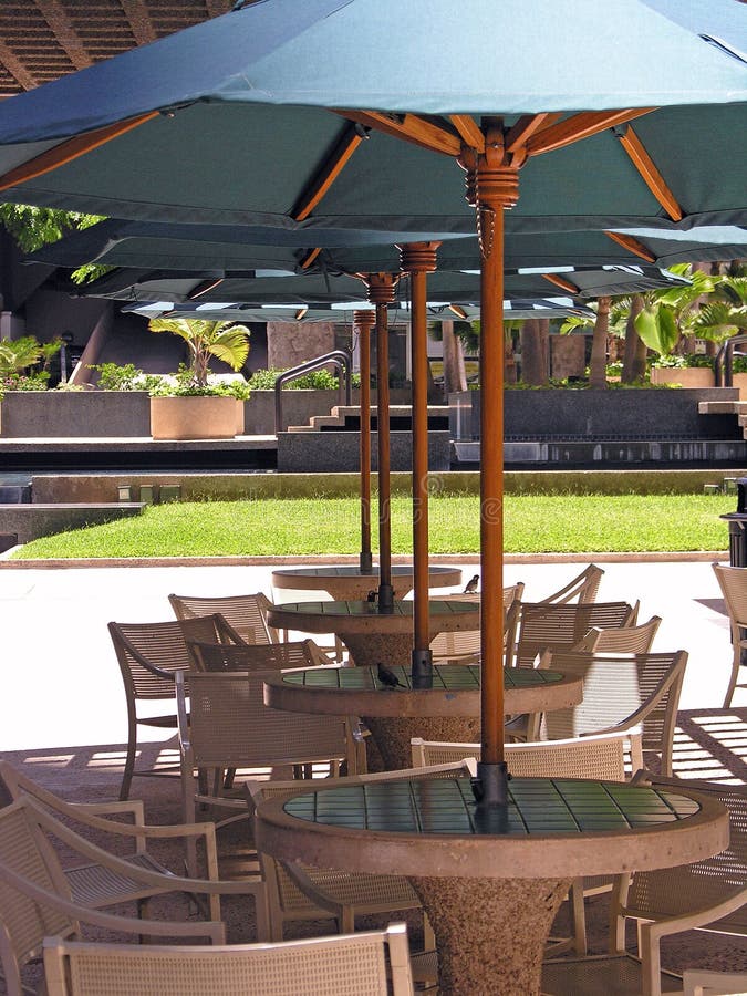 Área de descanso no centro da cidade imagem de stock