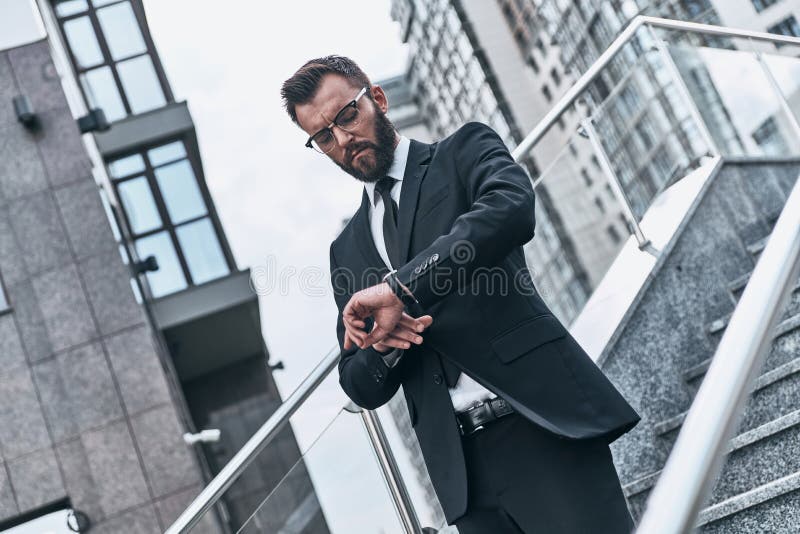 Är vilken tid det? arkivbild Är vilken tid det? arkivbild