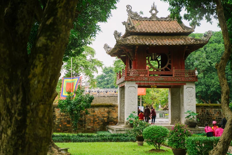 Świątynia literatura w Hanoi mieście, Wietnam
