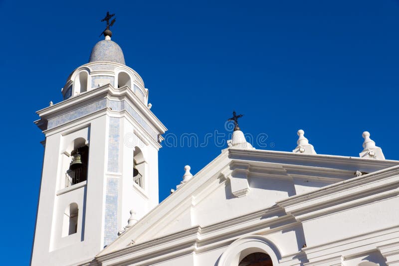 Église dans Recoleta, Buenos Aires photo libre de droits Église dans Recoleta, Buenos Aires photo libre de droits