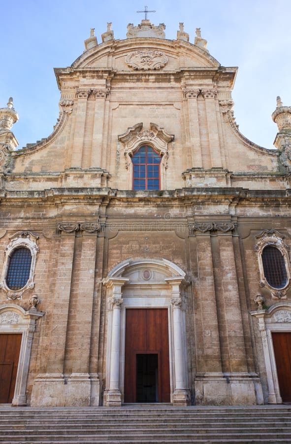 Église de cathédrale de basilique de Monopoli La Puglia l'Italie photos libres de droits Église de cathédrale de basilique de Monopoli La Puglia l'Italie photos libres de droits