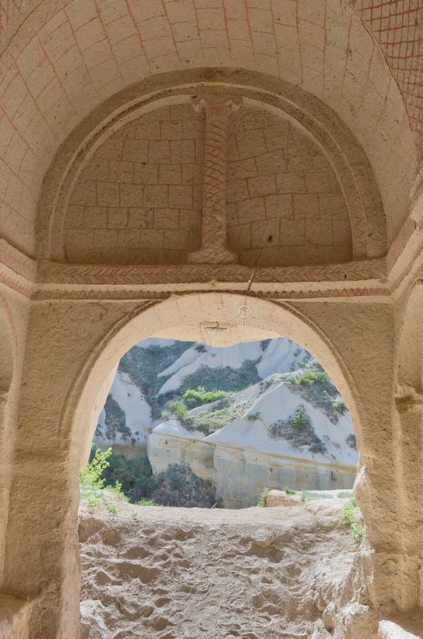 Église de caverne de Meskendir dans Cappadocia, Turquie, images libres de droits Église de caverne de Meskendir dans Cappadocia, Turquie, images libres de droits