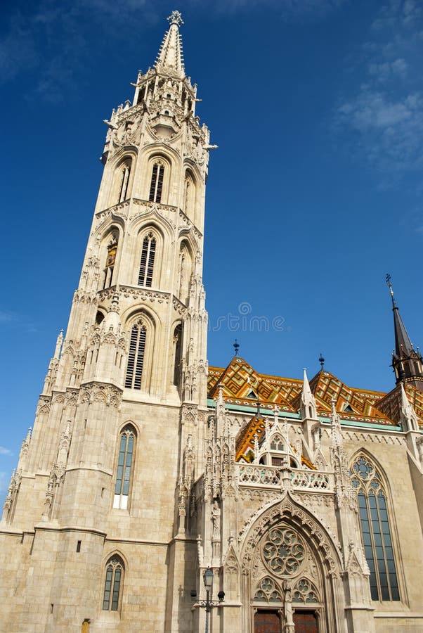 Église de Matthias à Budapest (Hongrie) image stock Église de Matthias à Budapest (Hongrie) image stock