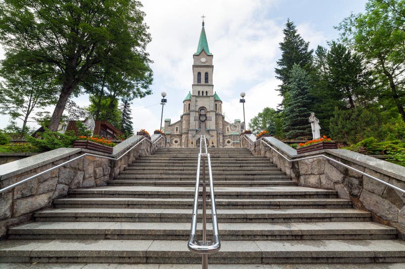 Église sainte de famille dans Zakopane photos stock Église sainte de famille dans Zakopane photos stock