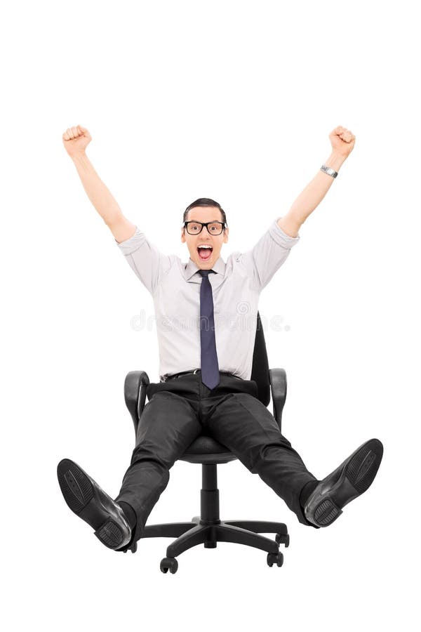 Équitation comblée d'homme dans une chaise de bureau images libres de droits Équitation comblée d'homme dans une chaise de bureau images libres de droits