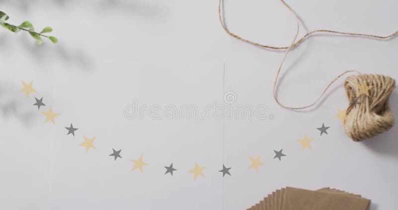 Étoiles animation sur la fabrication de matériaux sur fond blanc clips vidéos