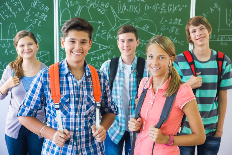 Étudiant à l'école image stock Étudiant à l'école image stock