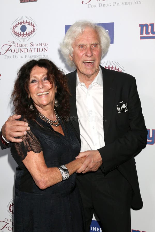 LOS ANGELES - SEP 7:  Francoise Kirkland, Douglas Kirkland at the Brent Shapiro Foundation Summer Spectacular at the Beverly Hilton Hotel on September 7, 2018 in Beverly Hills, CA. LOS ANGELES - SEP 7:  Francoise Kirkland, Douglas Kirkland at the Brent Shapiro Foundation Summer Spectacular at the Beverly Hilton Hotel on September 7, 2018 in Beverly Hills, CA