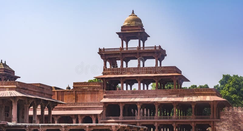 Één van de torens in Fatehpur Sikri royalty-vrije stock afbeelding Één van de torens in Fatehpur Sikri royalty-vrije stock afbeelding