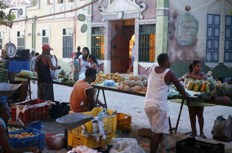 ÎLE DE LA VISIBILITÉ DIRECTE ROQUES DE L'AMÉRIQUE DU SUD VENEZUELA photos libres de droits ÎLE DE LA VISIBILITÉ DIRECTE ROQUES DE L'AMÉRIQUE DU SUD VENEZUELA photos libres de droits