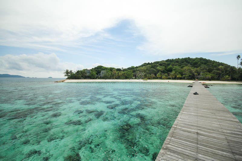 Île Koh Mak Trat Thailand de valeurs maximales de concentration au poste de travail photos stock Île Koh Mak Trat Thailand de valeurs maximales de concentration au poste de travail photos stock