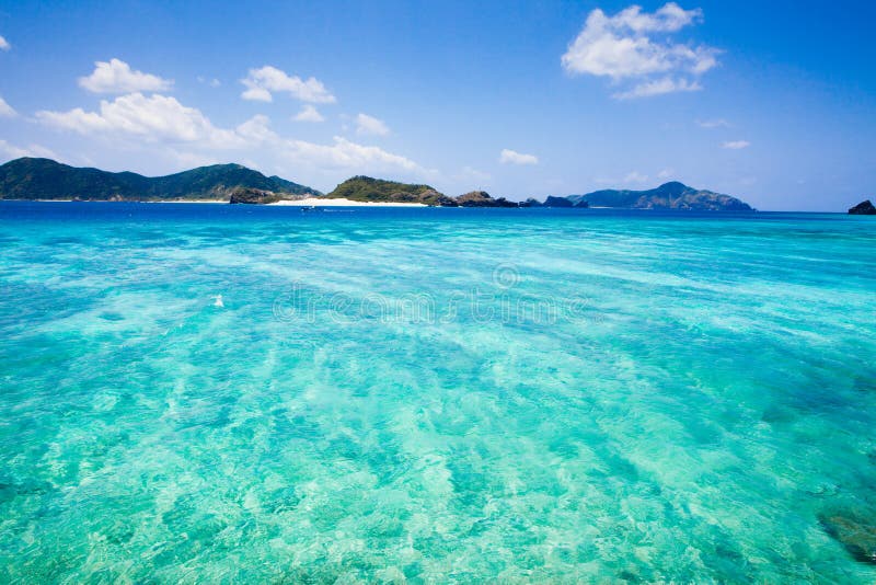 îles abandonnées l'Okinawa tropical image libre de droits îles abandonnées l'Okinawa tropical image libre de droits