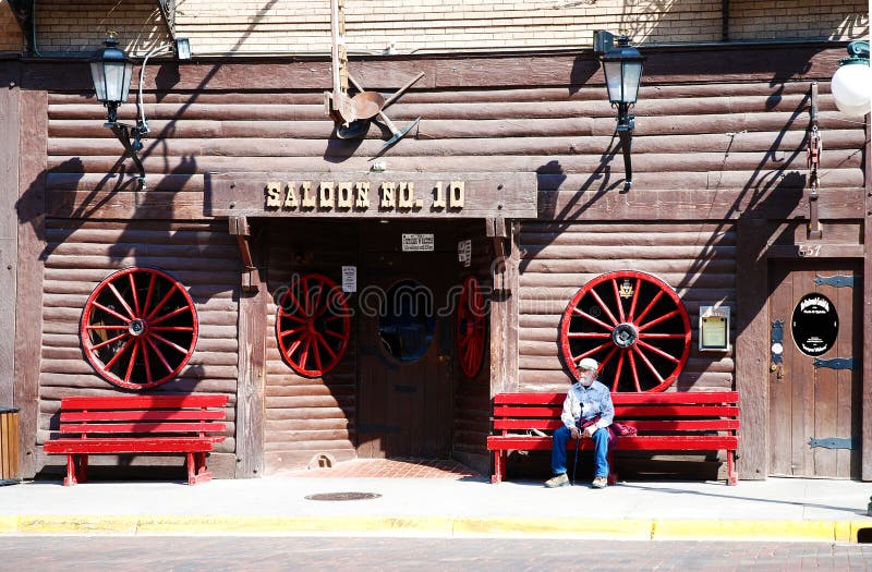 Αίθουσα αριθμός 10 στην πόλη Deadwood πυρετού χρυσοθηρίας στοκ εικόνα Αίθουσα αριθμός 10 στην πόλη Deadwood πυρετού χρυσοθηρίας στοκ εικόνα