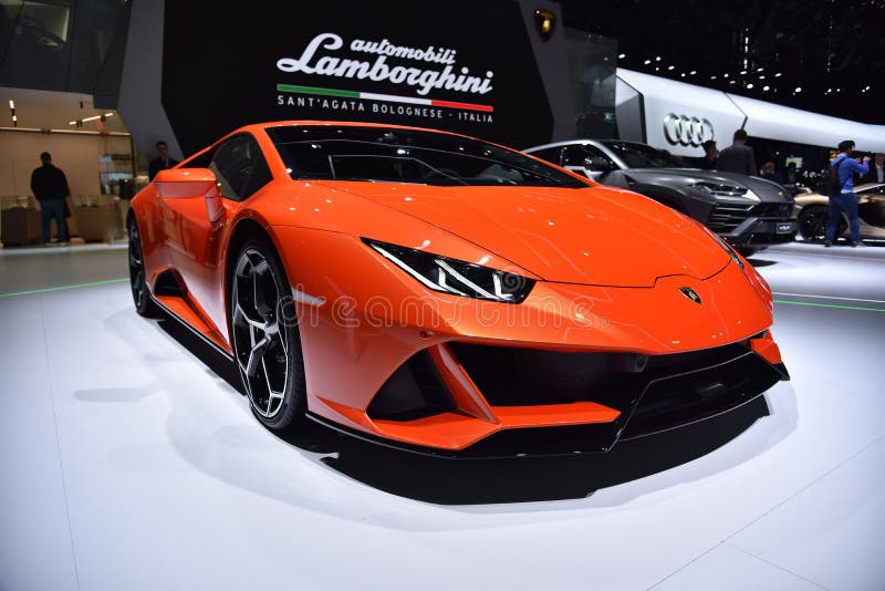 Γενεύη, Ελβετία - 5 Μαρτίου 2019: Αυτοκίνητο Huracan EVO Lamborghini που επιδεικνύεται στη διεθνή έκθεση αυτοκινήτου της 89ης Γεν στοκ φωτογραφίες με δικαίωμα ελεύθερης χρήσης Γενεύη, Ελβετία - 5 Μαρτίου 2019: Αυτοκίνητο Huracan EVO Lamborghini που επιδεικνύεται στη διεθνή έκθεση αυτοκινήτου της 89ης Γεν στοκ φωτογραφίες με δικαίωμα ελεύθερης χρήσης