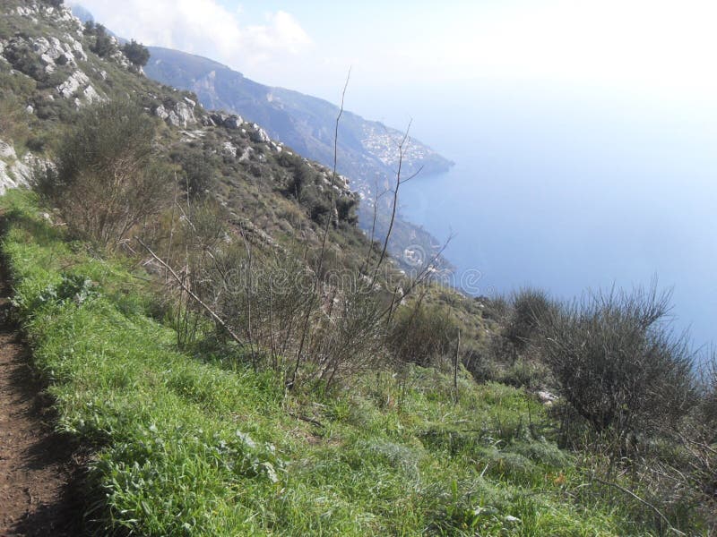 Πορεία των Θεών στο sud Ιταλία στοκ φωτογραφίες με δικαίωμα ελεύθερης χρήσης Πορεία των Θεών στο sud Ιταλία στοκ φωτογραφίες με δικαίωμα ελεύθερης χρήσης