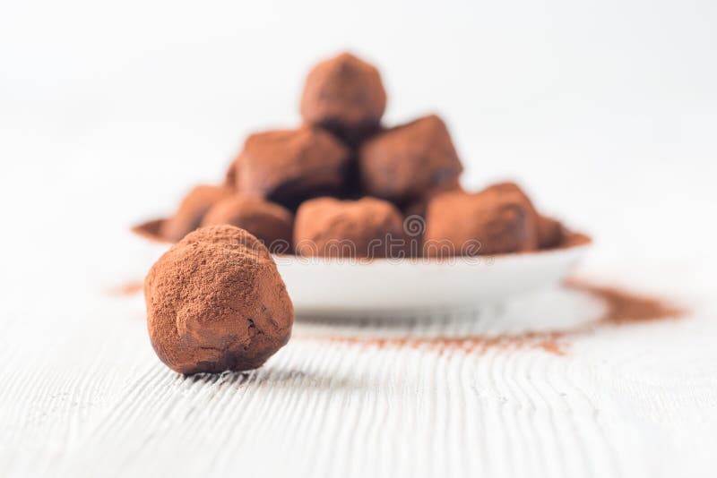 Ð ¡ hocolate truffels芳香,圣诞节礼物, valentin天罗马 免版税库存图片 Ð ¡ hocolate truffels芳香,圣诞节礼物, valentin天罗马 免版税库存图片