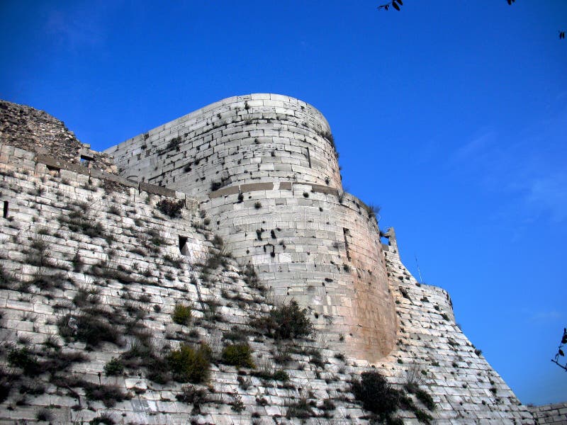СKrak des Chevaliers. The wall and tower