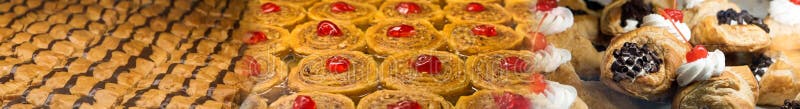 Знамя хлебобулочных изделий - бахлава & Cannoli стоковое изображение rf Знамя хлебобулочных изделий - бахлава & Cannoli стоковое изображение rf