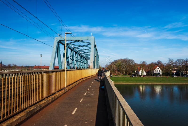 Мост железной дороги в Deventer стоковое фото rf Мост железной дороги в Deventer стоковое фото rf