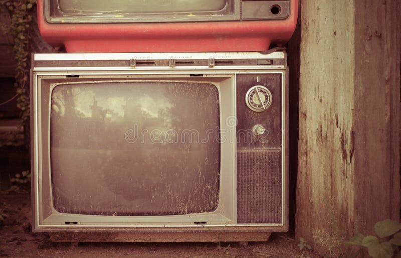 Телевидение ретро стиля старое от 1950, 1960 и 1970s Винтажным фото instagram тона фильтрованное стилем стоковая фотография rf Телевидение ретро стиля старое от 1950, 1960 и 1970s Винтажным фото instagram тона фильтрованное стилем стоковая фотография rf