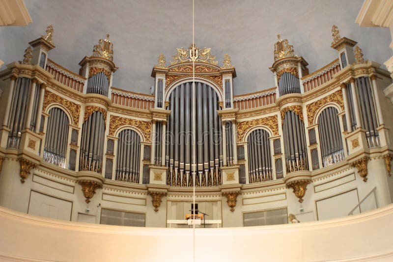 Órgano de la iglesia fotos de archivo